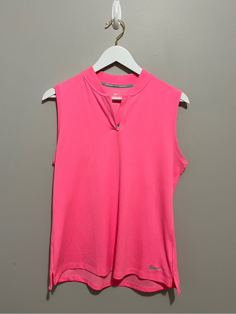 Nike Women’s Hot Pink Sleeveless Dri-FIT Tank